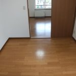 洋室４．６帖 (寝室)